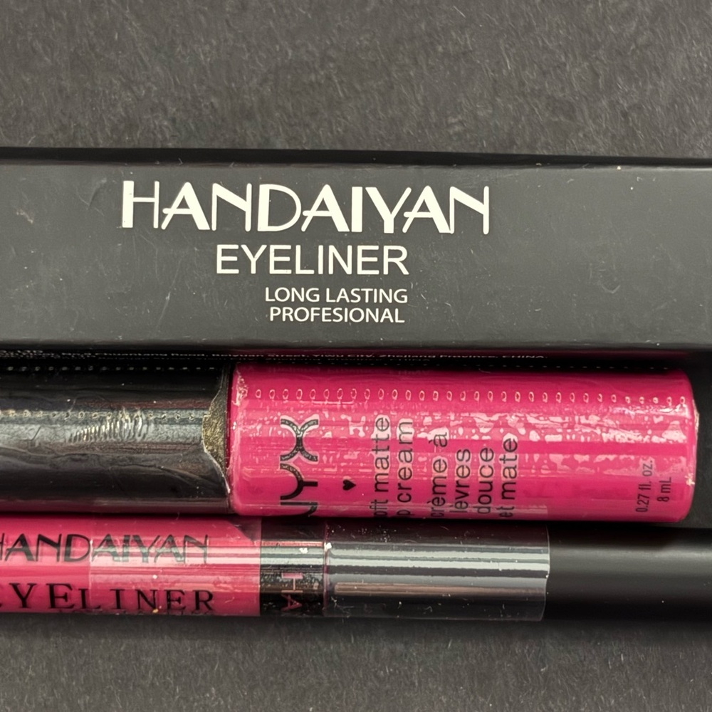 HP Lips/Eyes Bundle: NYX Vibrant Pink Soft Matte Lip Cream + Bold Pink EyeLiner